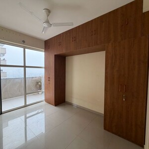 Room in 2 BHK Apartment at Pyramid Fusion Homes, Sector 70a – for Rent