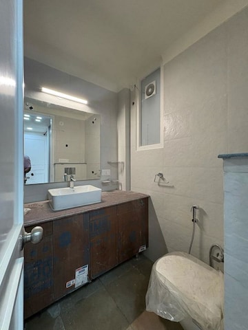 Kitchen in 3.5 BHK Apartment at Smart World Gems, Sector 89 – for Rent