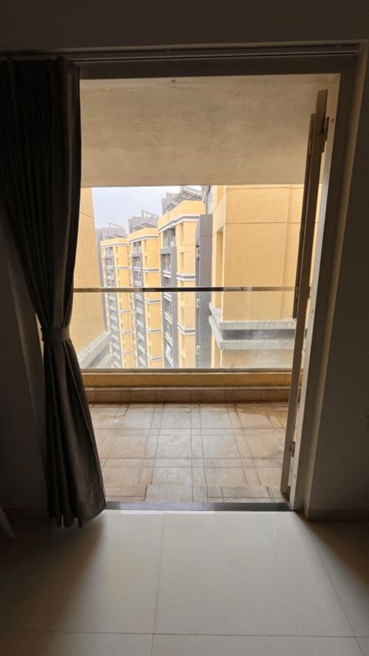 Balcony, kohinoor-zen-estate 2 Bedroom 1020 Sq.Ft. Apartment In Kharadi Pune 10001952