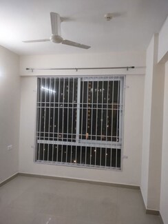 2 BHK Apartment For Rent in Prateek Grand City