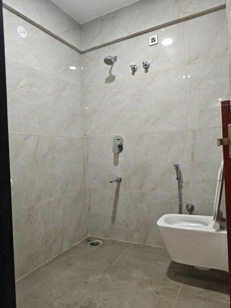 Bathroom, hsr layout 1 Bedroom 600 Sq.Ft. Independent House In Hsr Layout Bangalore 10030694