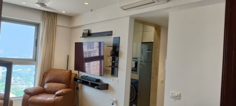 Master Bedroom, hiranandani-highland 1 Bedroom 384 Sq.Ft. Apartment In Powai Mumbai 10030788