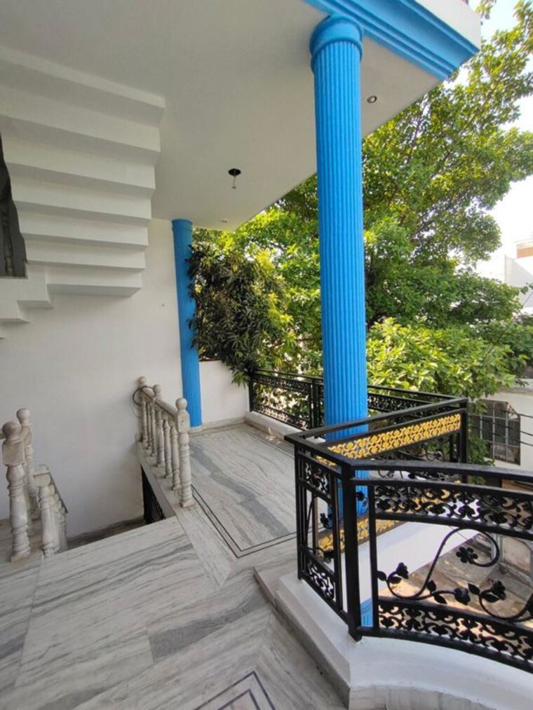 Balcony, gomti nagar 2 Bedroom 1200 Sq.Ft. Independent House In Gomti Nagar Lucknow 10030935