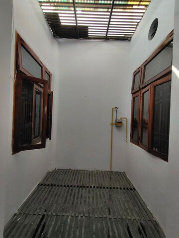 Bedroom in 2 BHK Independent House at Gomti Nagar – for Rent