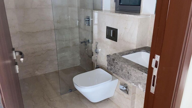 Bathroom, piramal-mahalaxmi 3 Bedroom 1148 Sq.Ft. Apartment In Mahalaxmi Mumbai 10030909