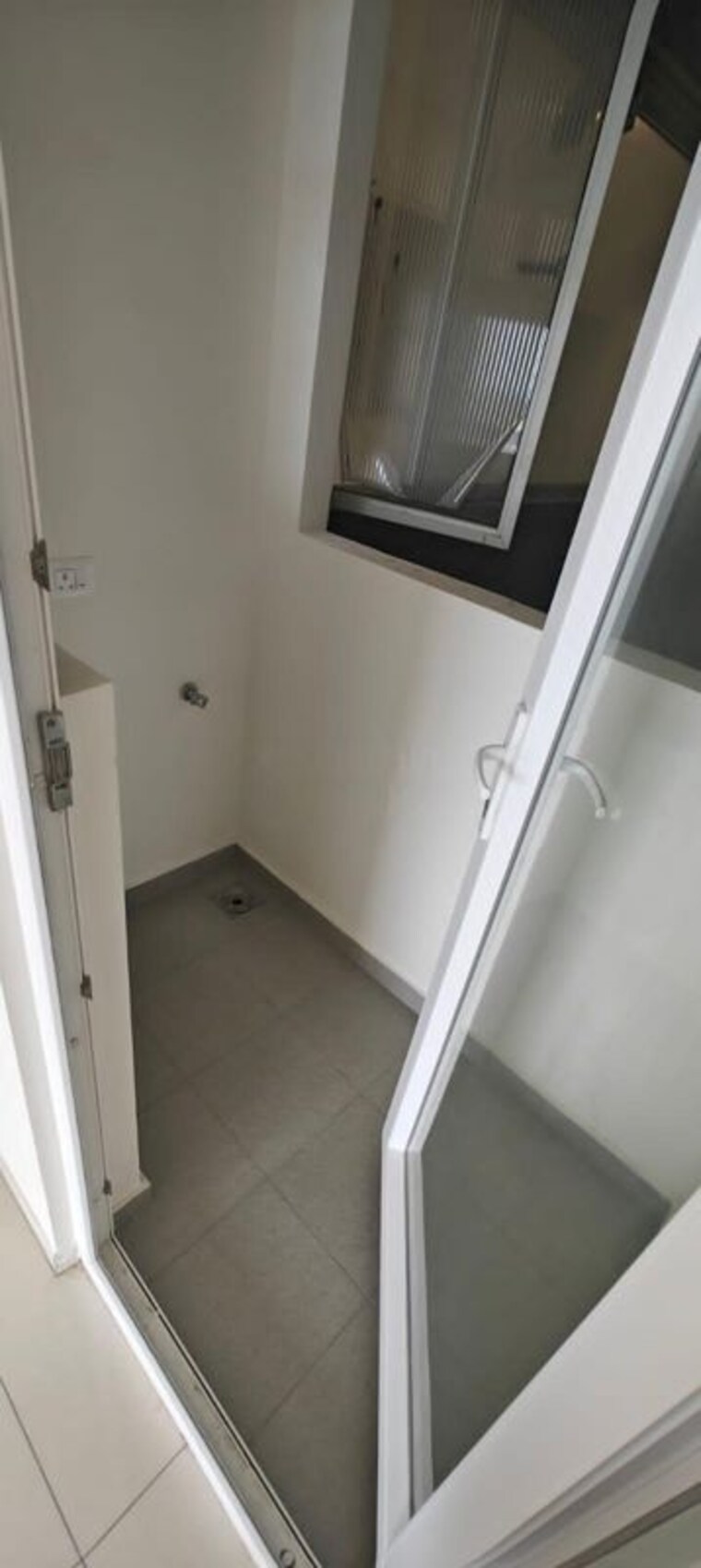 Bathroom, godrej-royale-woods 3 Bedroom 1123 Sq.Ft. Apartment In Devanahalli Bangalore 10030944