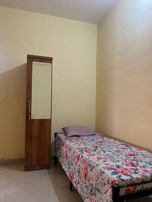 Room in  Pg at Wakad – for Rent