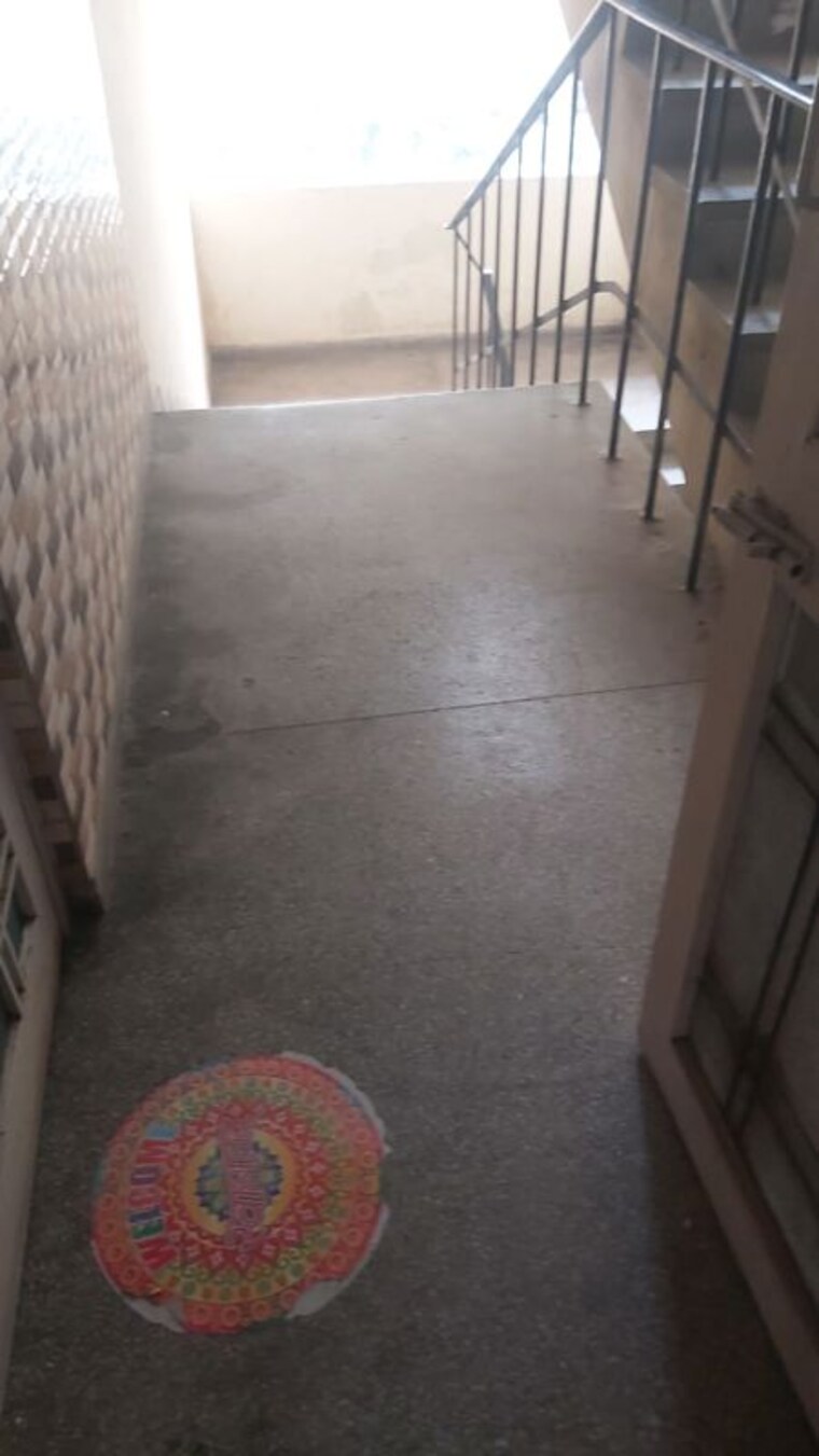 Room, mayur vihar 1 RK 240 Sq.Ft. Apartment In Mayur Vihar Delhi 10031028