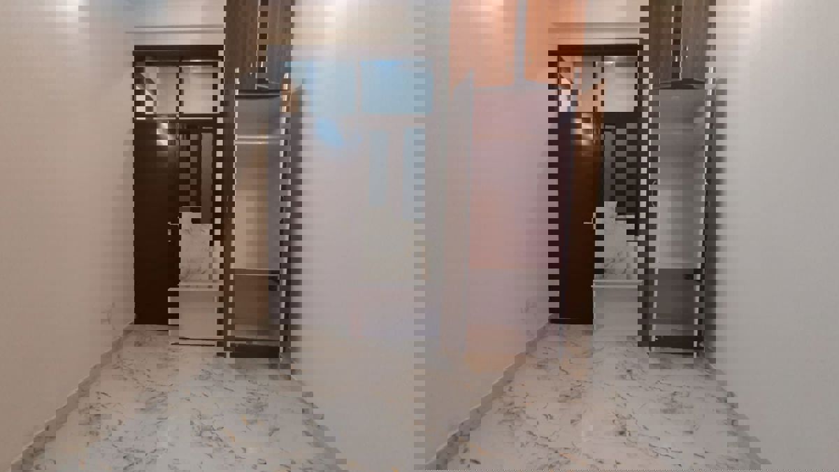 1 BHK 500 Sq.Ft. Builder Floor in Amrapali Vaishali