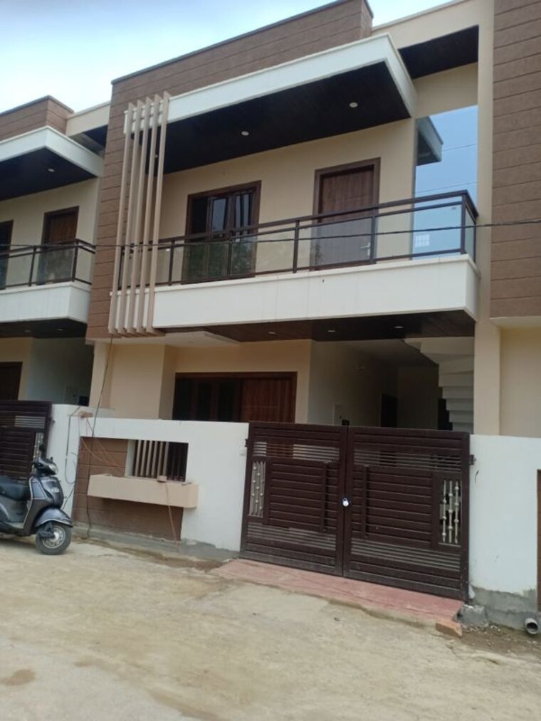 Exterior View, indira nagar 4 Bedroom 2100 Sq.Ft. Independent House In Indira Nagar Lucknow 10031230