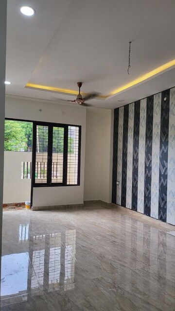 Bedroom in 4 BHK Independent House at Indira Nagar – for Rent