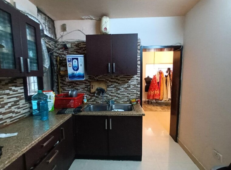 Bedroom, vasant kunj 3 Bedroom 1450 Sq.Ft. Apartment In Vasant Kunj Delhi 10031304