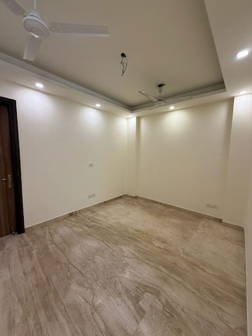 2.5 BHK Builder Floor For Sale in Baba Colony