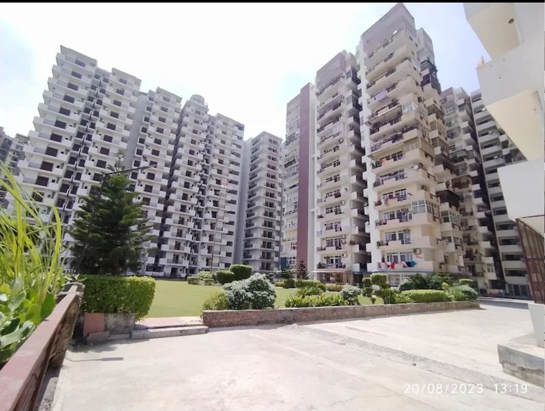 4 BHK + Servant Room Apartment For Sale in Javin Raj Empire