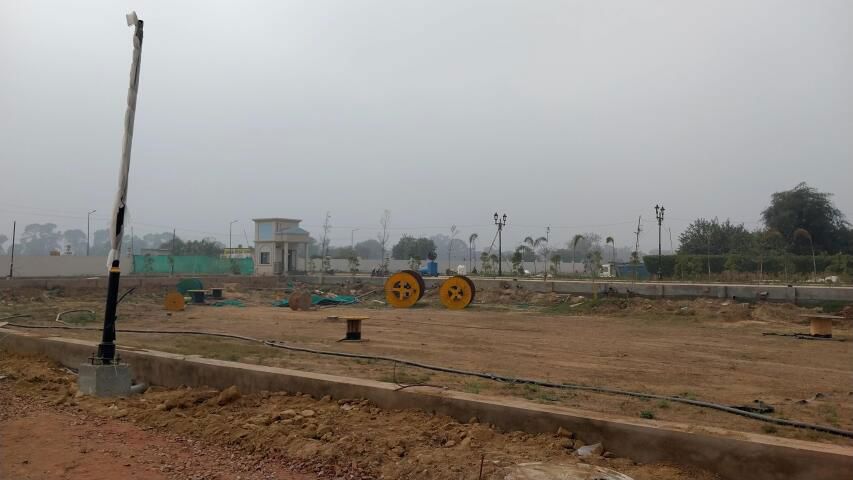 Plot For Sale in Kheri Kalan