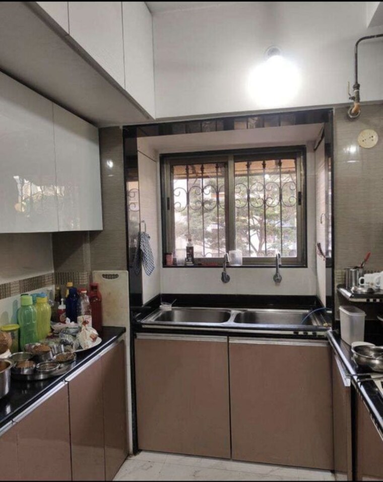 Kitchen, regency-towers 3 Bedroom 1500 Sq.Ft. Apartment In Kavesar Thane 10031367