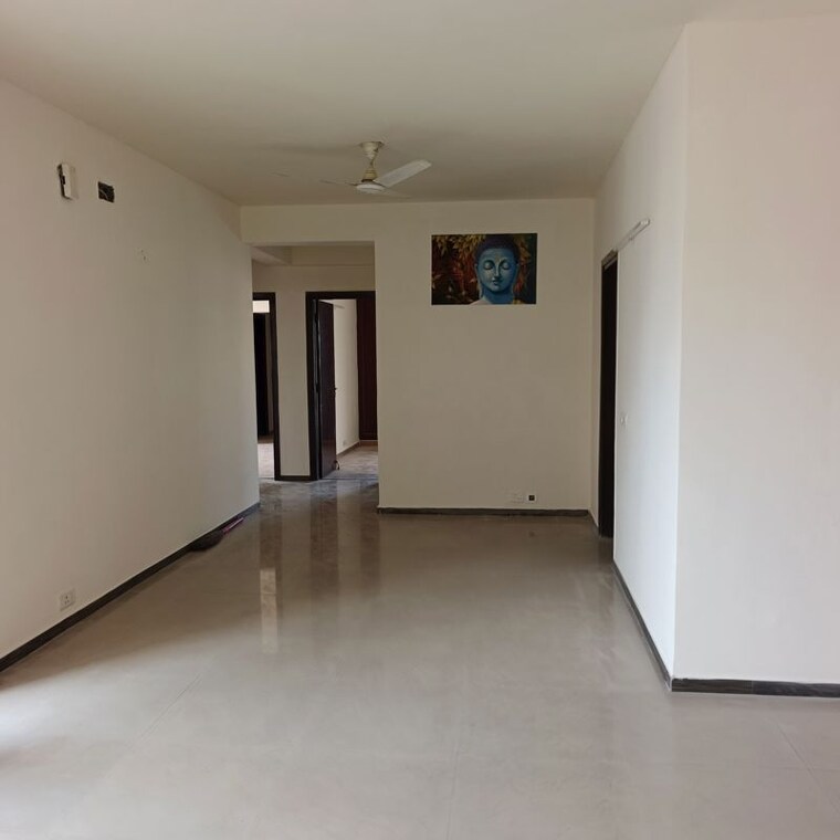 Room, bptp-park-grandeura 3.5 Bedroom 2032 Sq.Ft. Apartment In Sector 82 Faridabad 10031372