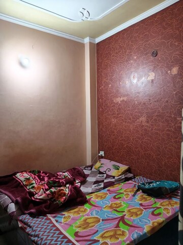 Furnished Amenities in 1 RK Builder Floor at RWA Apartments Sector 71, Sector 71 – for Rent