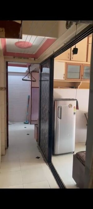 Room in 1.5 BHK Apartment at Anant Nandadeep CHS, Jogeshwari East – for Rent