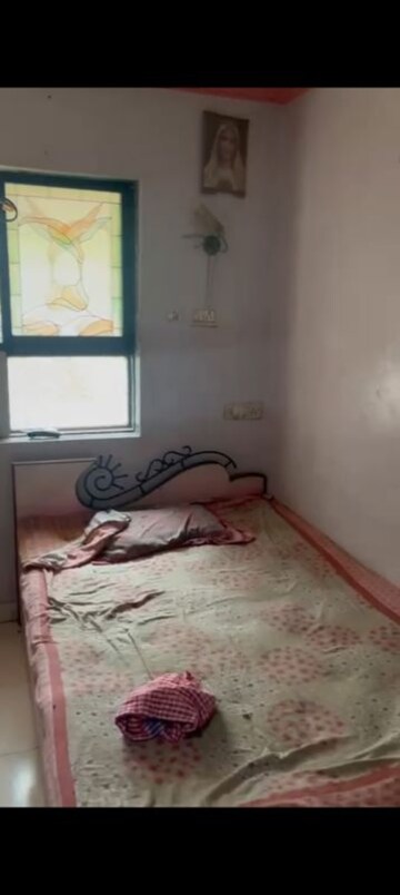 Room in 1.5 BHK Apartment at Anant Nandadeep CHS, Jogeshwari East – for Rent