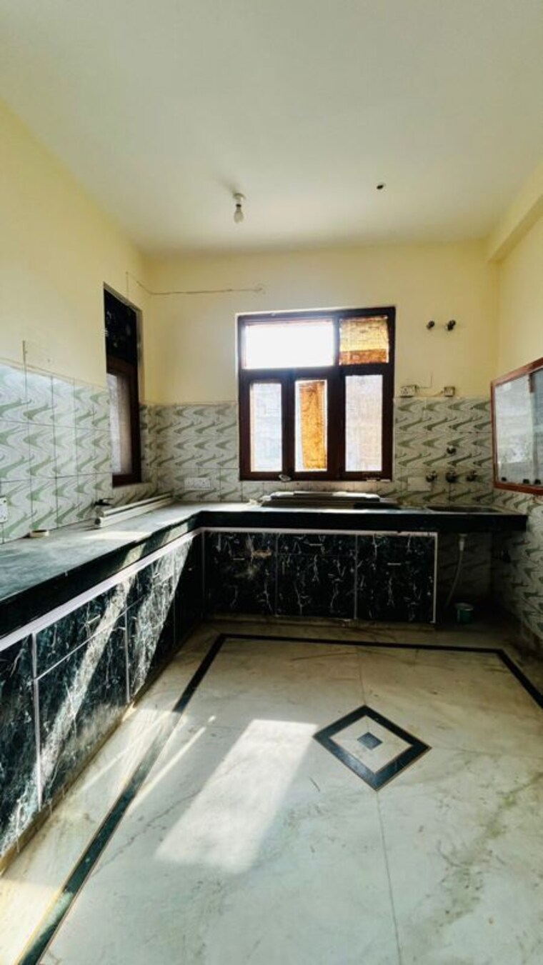 Bedroom, sector 23 2 Bedroom 1355 Sq.Ft. Builder Floor In Sector 23 Gurgaon 10031395