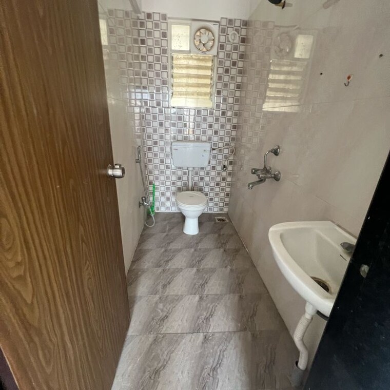 Bathroom, venkatesh-oxy-bonita 1 Bedroom 473 Sq.Ft. Apartment In Madhav Nagar Pune 10031545