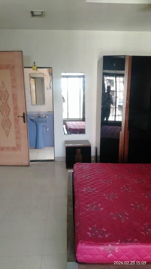 Bedroom in 2 BHK Apartment at Pratik Corner, Airoli Sector 8a – for Rent