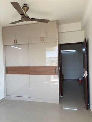 Furnished Amenities in 3 BHK Apartment at Pyramid Altia, Sector 70a – for Rent