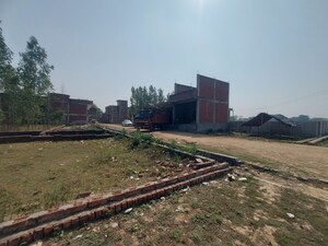  Plot For Sale in Raebareli Road