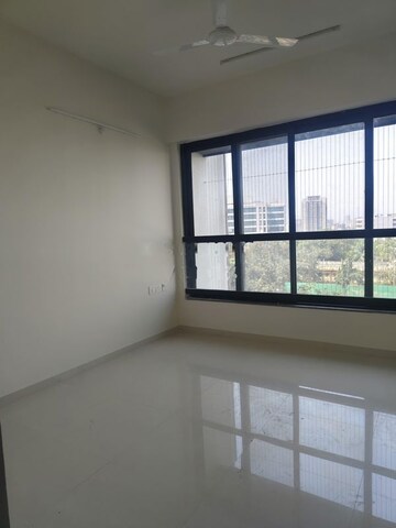 Room in 2 BHK Apartment at Chandak 34 Park Estate, Goregaon West – for Rent