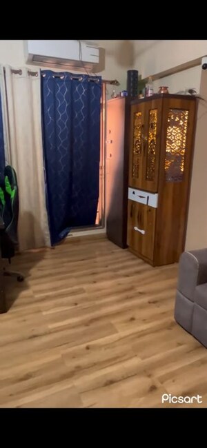 Room in 1 BHK Apartment at Paradise  Sai Wonder, Kharghar – for Sale