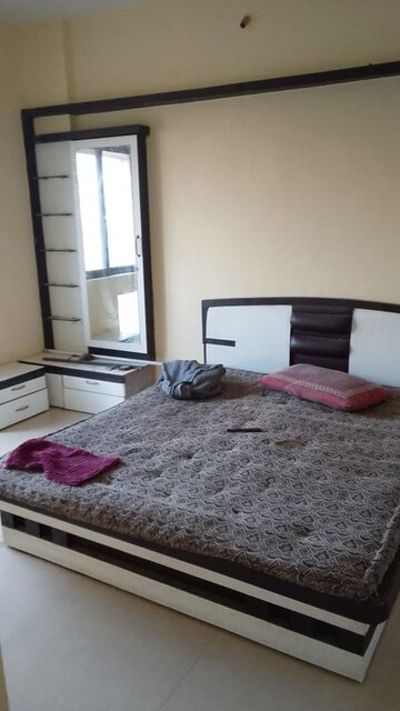 Bedroom in 1 BHK Apartment at Neelkanth Greens, Manpada – for Rent