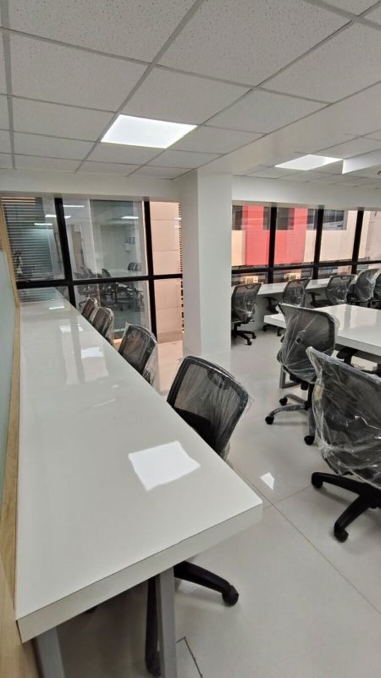 Team Area, dasar Commercial Office Space 3000 Sq.Ft. In Dasar Pune 10032030