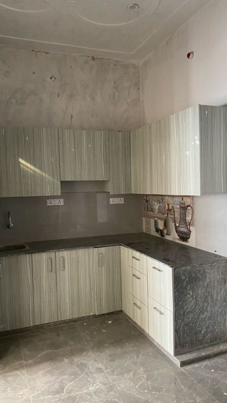 Kitchen, khatu-shyam-enclave 2 Bedroom 76 Sq.Yd. Independent House In Duhai Ghaziabad 10032050