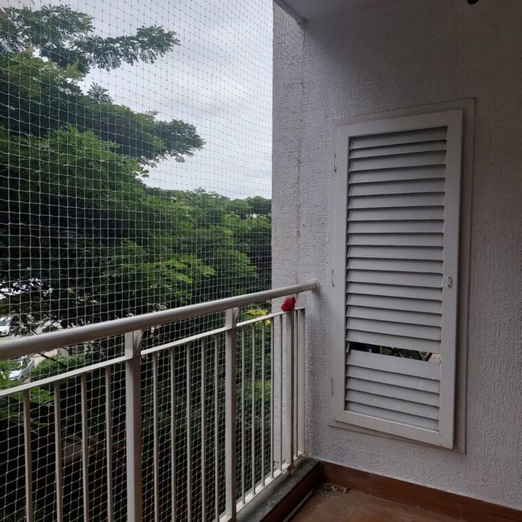 Balcony, l-t-raintree-boulevard 2.5 Bedroom 1100 Sq.Ft. Apartment In Nh 7 Bangalore 10032156