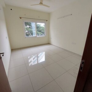 Furnished Amenities in 2.5 BHK Apartment at L&T Raintree Boulevard, Nh 7 – for Rent