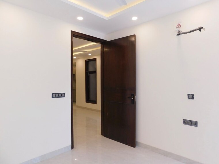 Room, sultanpur 3 Bedroom 1200 Sq.Ft. Builder Floor In Sultanpur Delhi 10032193