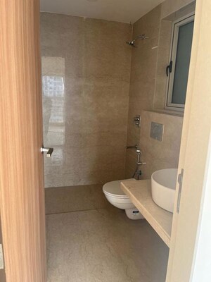 Bathroom in 3 BHK Apartment at Lodha Primo, Parel – for Sale