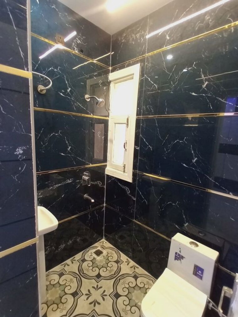 Attached Bathroom, sector 23 dwarka 2 Bedroom 845 Sq.Ft. Builder Floor In Sector 23 Dwarka Delhi 10032144