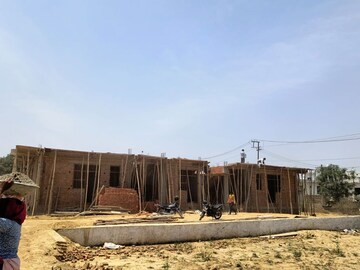  Plot – Exterior View View at Sector 16b Greater Noida - for Sale