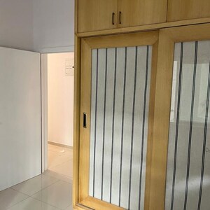 Room in 3 BHK Apartment at L&T Raintree Boulevard, Nh 7 – for Sale