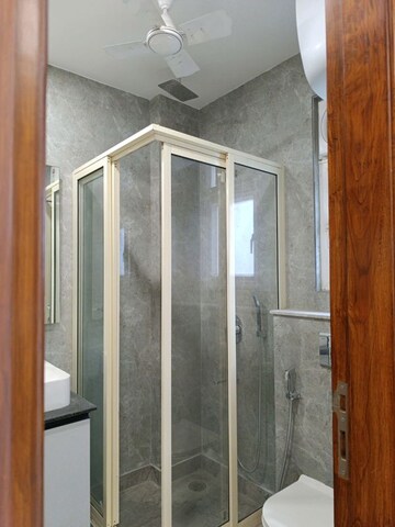 Building Lobby in 3 BHK Builder Floor at Saket – for Rent