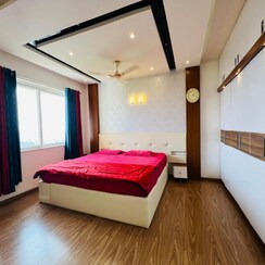 4 BHK + Pooja Room Apartment For Sale in Prestige Misty Waters