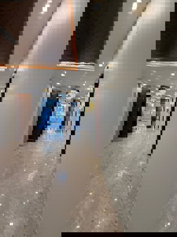 3 BHK + Extra Room 220 Sq.Yd. Builder Floor in Global Arcade