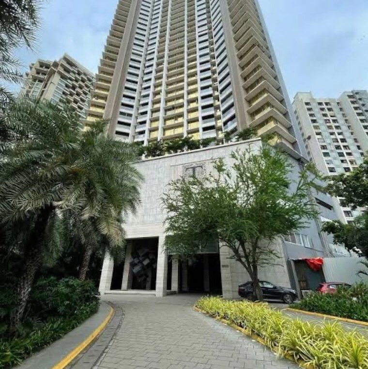 Exterior View, transcon-triumph-tower 2 Bedroom 748 Sq.Ft. Apartment In Veera Desai Industrial Estate Mumbai 10032324