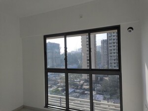 Room in 2 BHK Apartment at UK Iridium, Kandivali East – for Rent
