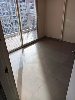 Room in 1 BHK Apartment at Shree Vardhman Flora, Sector 90 – for Rent