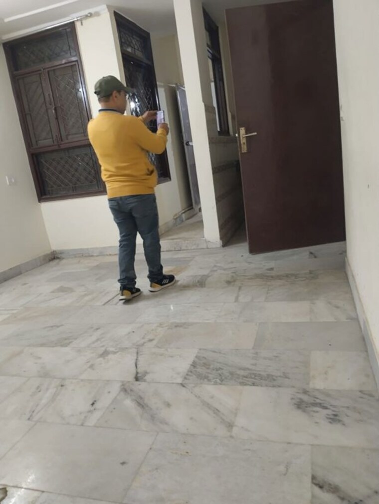  Parking, neb sarai 1 Bedroom 450 Sq.Ft. Builder Floor In Neb Sarai Delhi 10032335