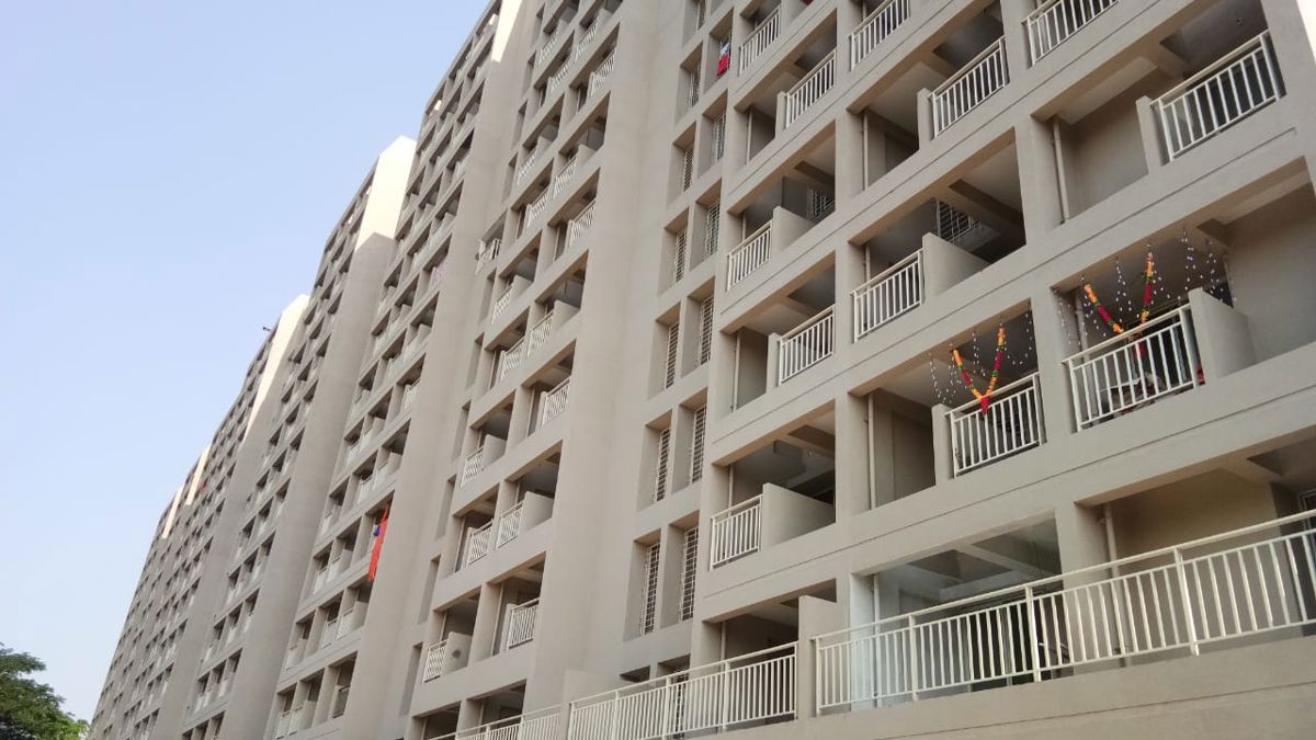 2 BHK Apartment For Sale in Majestique Memories
