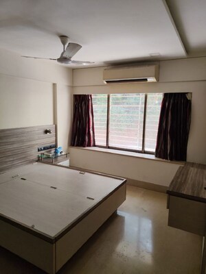 Bedroom in 2 BHK Apartment at Bandra West – for Rent